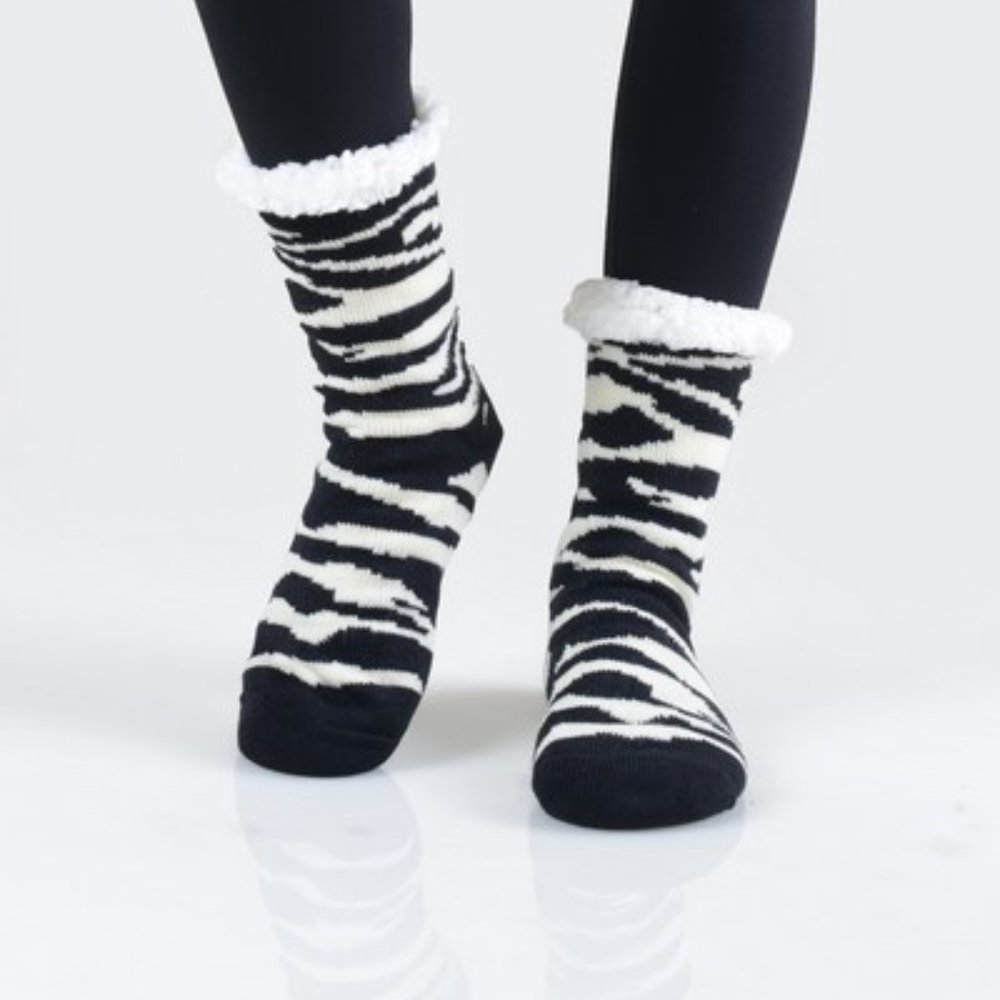 Tiger Stripe Sherpa Lined Slipper Socks